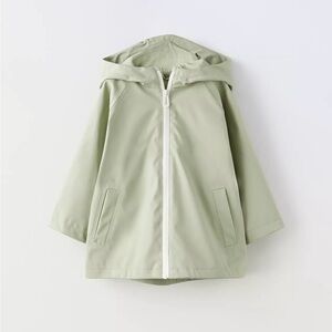 LIKE NEW Zara Kids- 4T Raincoat Light Green